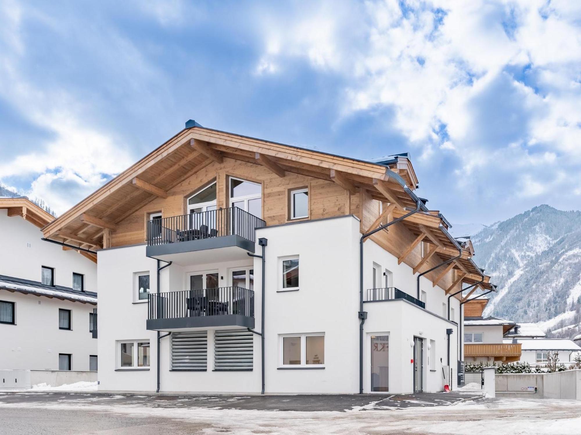 Falken Suites Top 7 Kaprun Exteriér fotografie